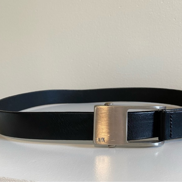 Armani Exchange black leather belt with silver hardware. adjustable size - Picture 2 of 5